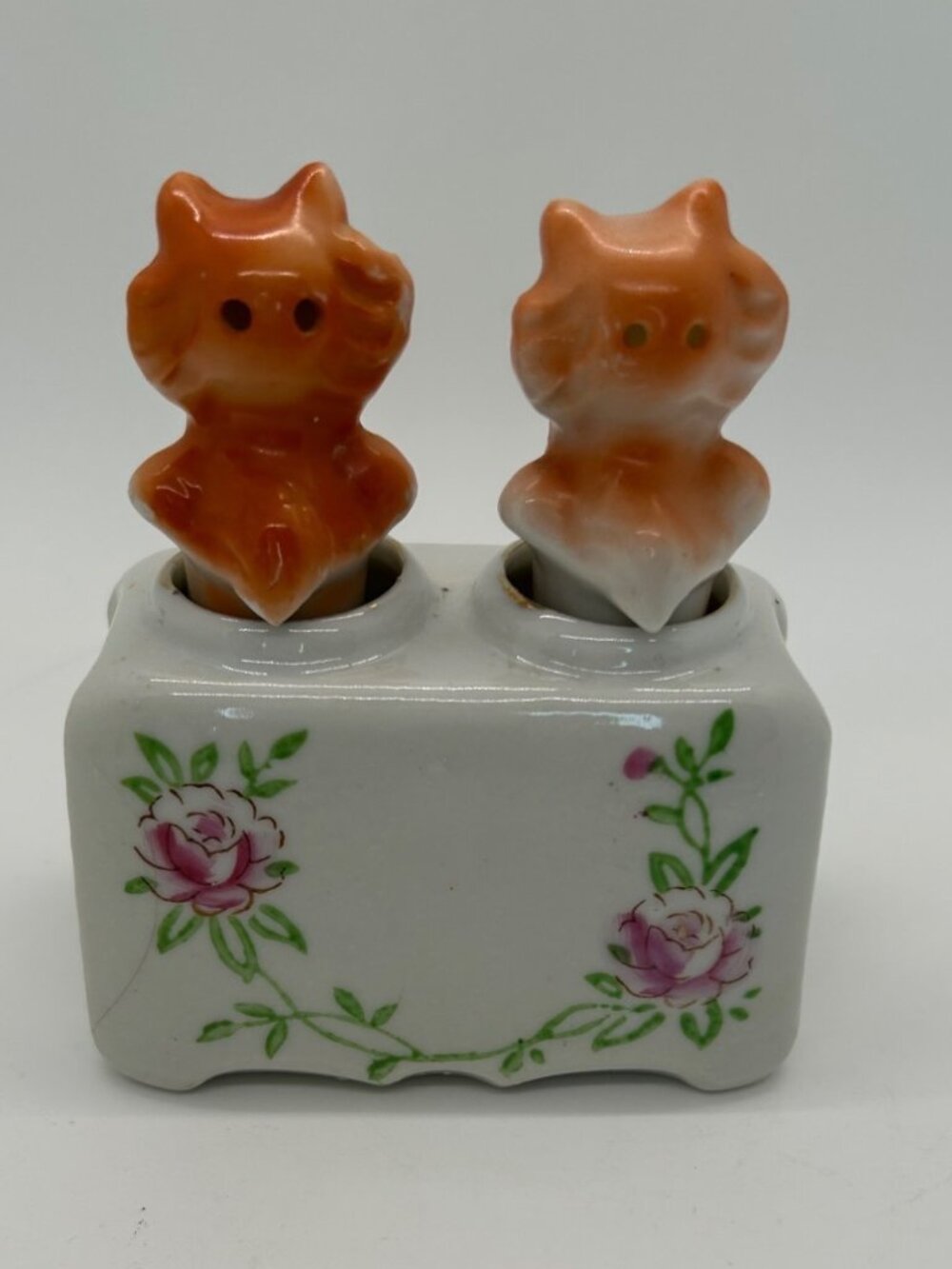 Vintage Ceramic Cat Salt & Pepper Shakers Nodders Floral Base Orange & White - Picture 3 of 16